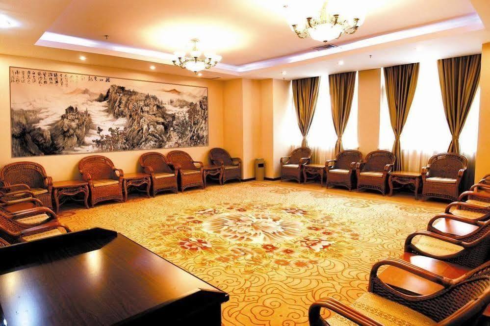 Luoyang Jinkaiyue Hotel Gucheng  Exteriör bild